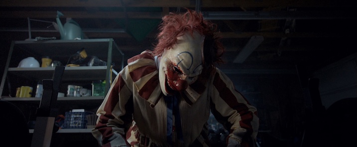CIAC –Still–Frendo the Clown in Eli Craig’s CLOWN IN A CORNFIELD. Courtesy of RLJE Films & Shudder. An RLJE Films & Shudder Release.